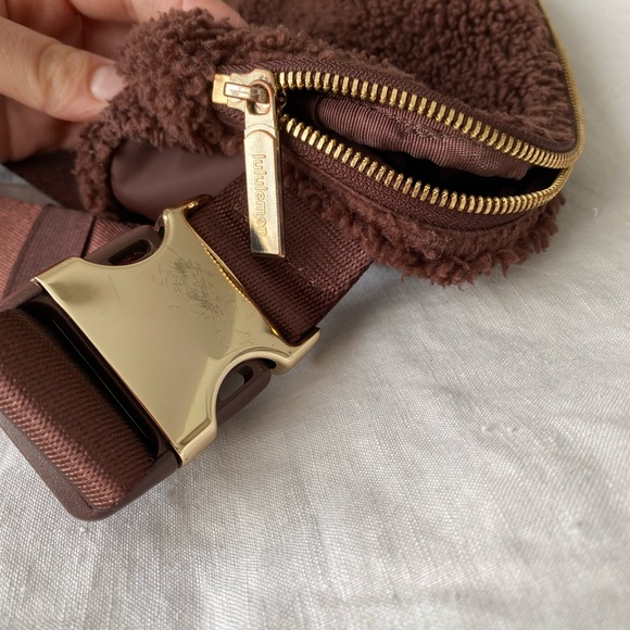 Lululemon Fleece Belt Bag - Picture 6 of 6